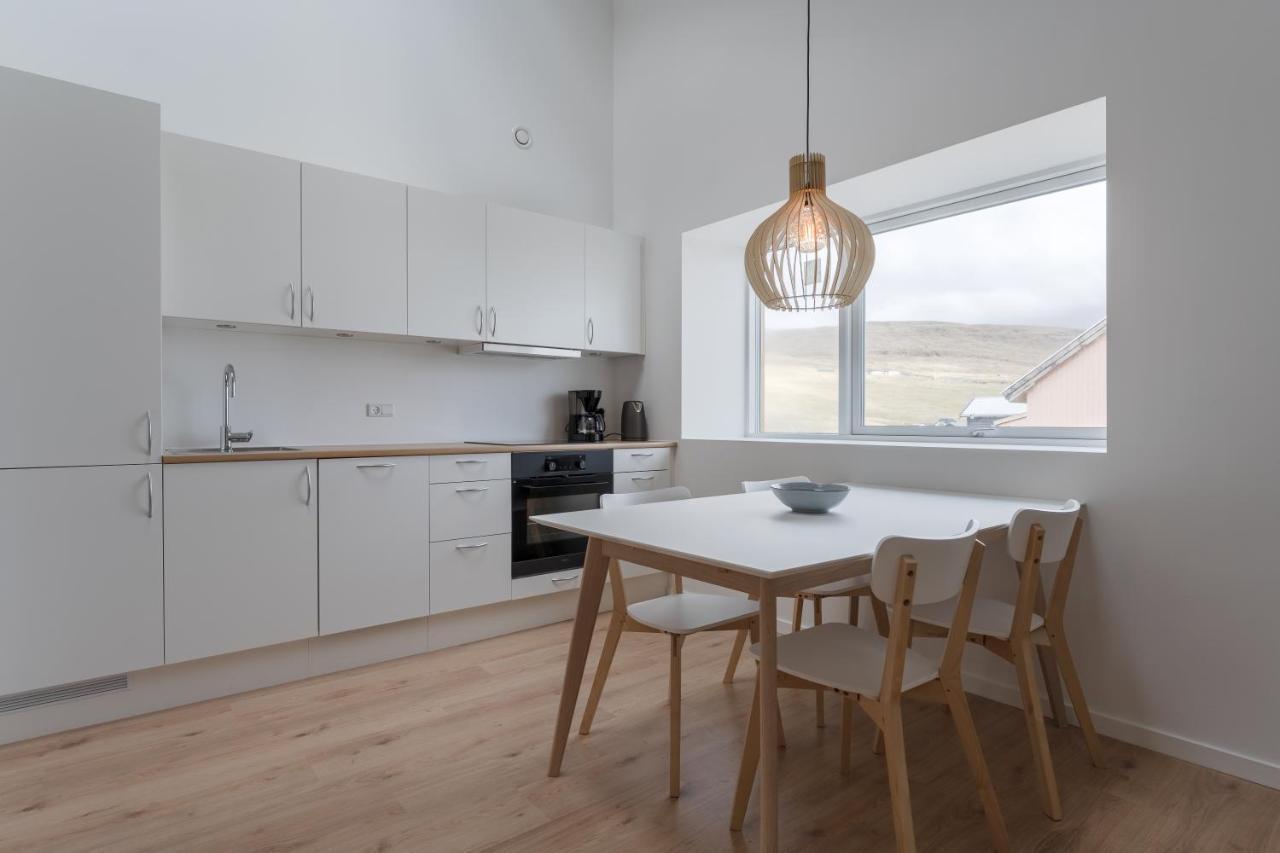 Studio Apartments Close To Airport Mithvagur Esterno foto